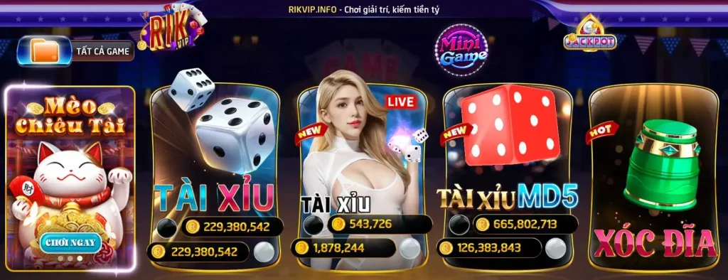 Hình ảnh giao diện game bài và slot tại Rikvip với khuyến mãi